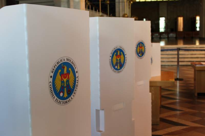 ЦИК обнародовал правила голосования на президентских выборах для студентов и школьников